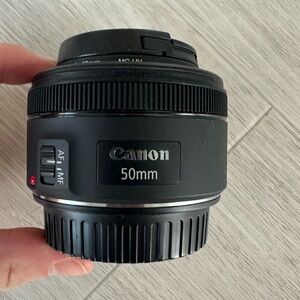 Canon EF Lens 50mm 1:1.8 STM